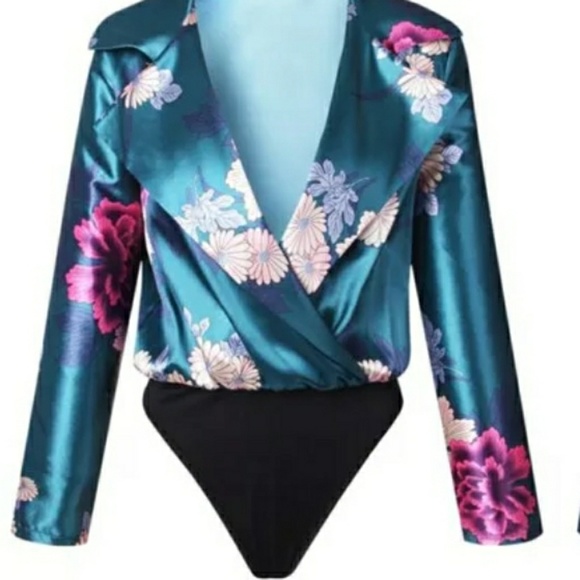 💲Floral Silky Satin Front Wrap Bodysuit - Picture 3 of 7